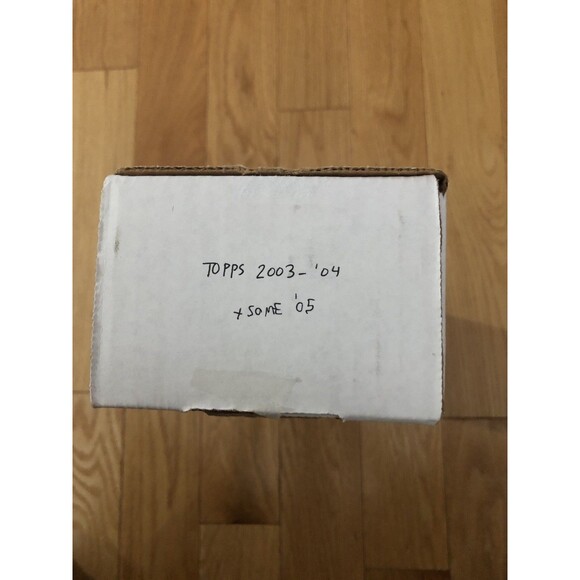 Topps Box of MLB cards 2003-04-05 over 700 cards some duplicates - Picture 1 of 3